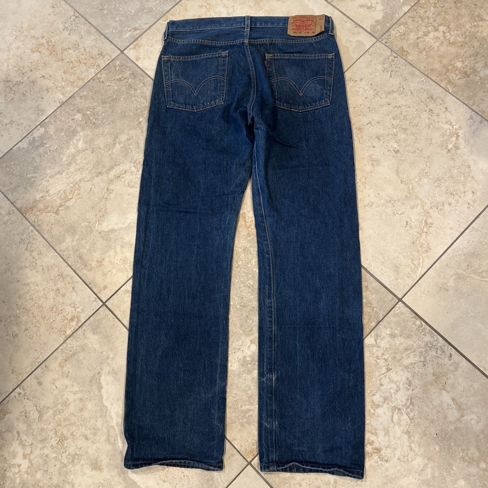 Vintage Levis 501XX Jeans Mens 36x38 Blue Denim Straight Button Fly (Fits 36x36) - Picture 9 of 10